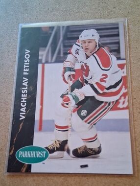 New Jersey Devils NHL Pro Set Hockey Cards - Red and Green